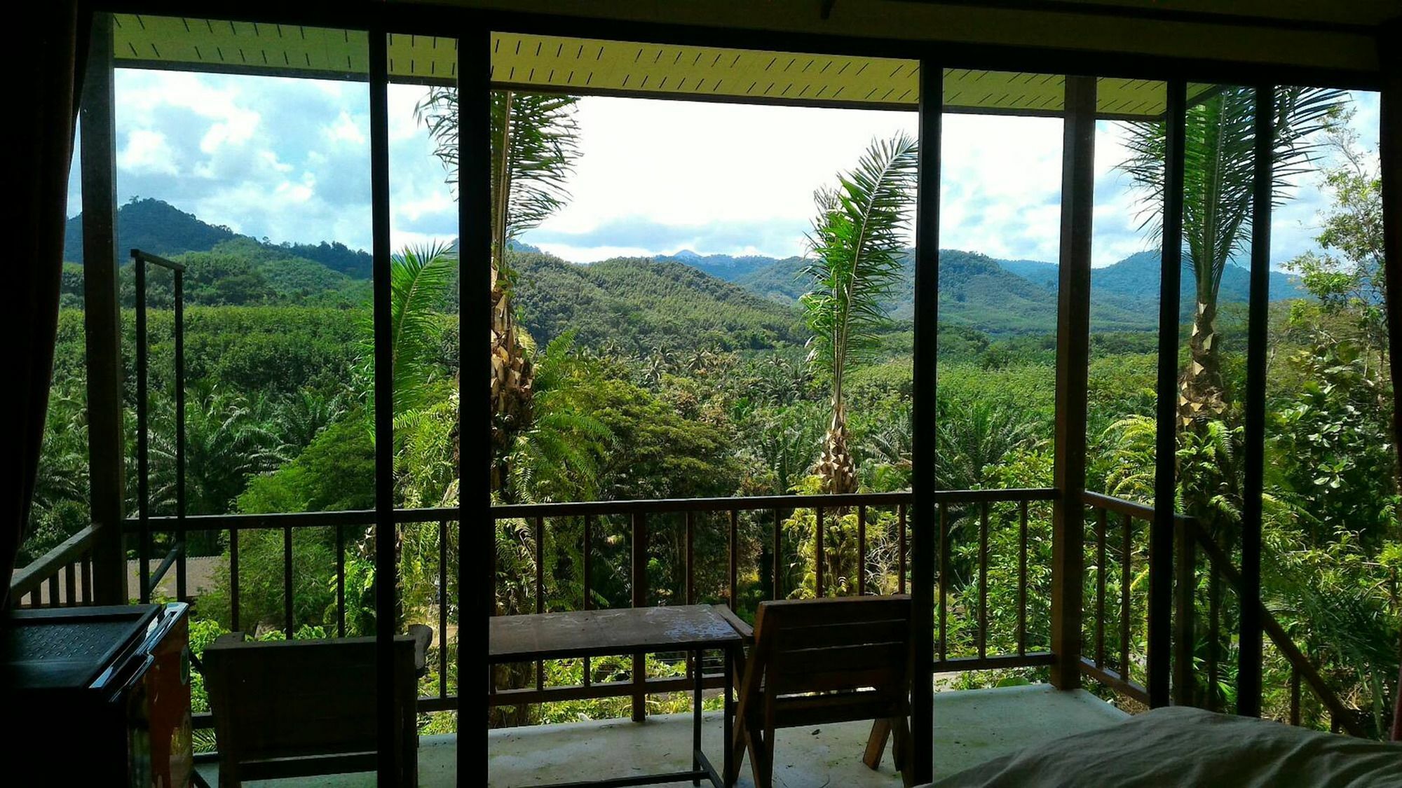 Khao Sok Horizon Hotel Phanom Eksteriør billede