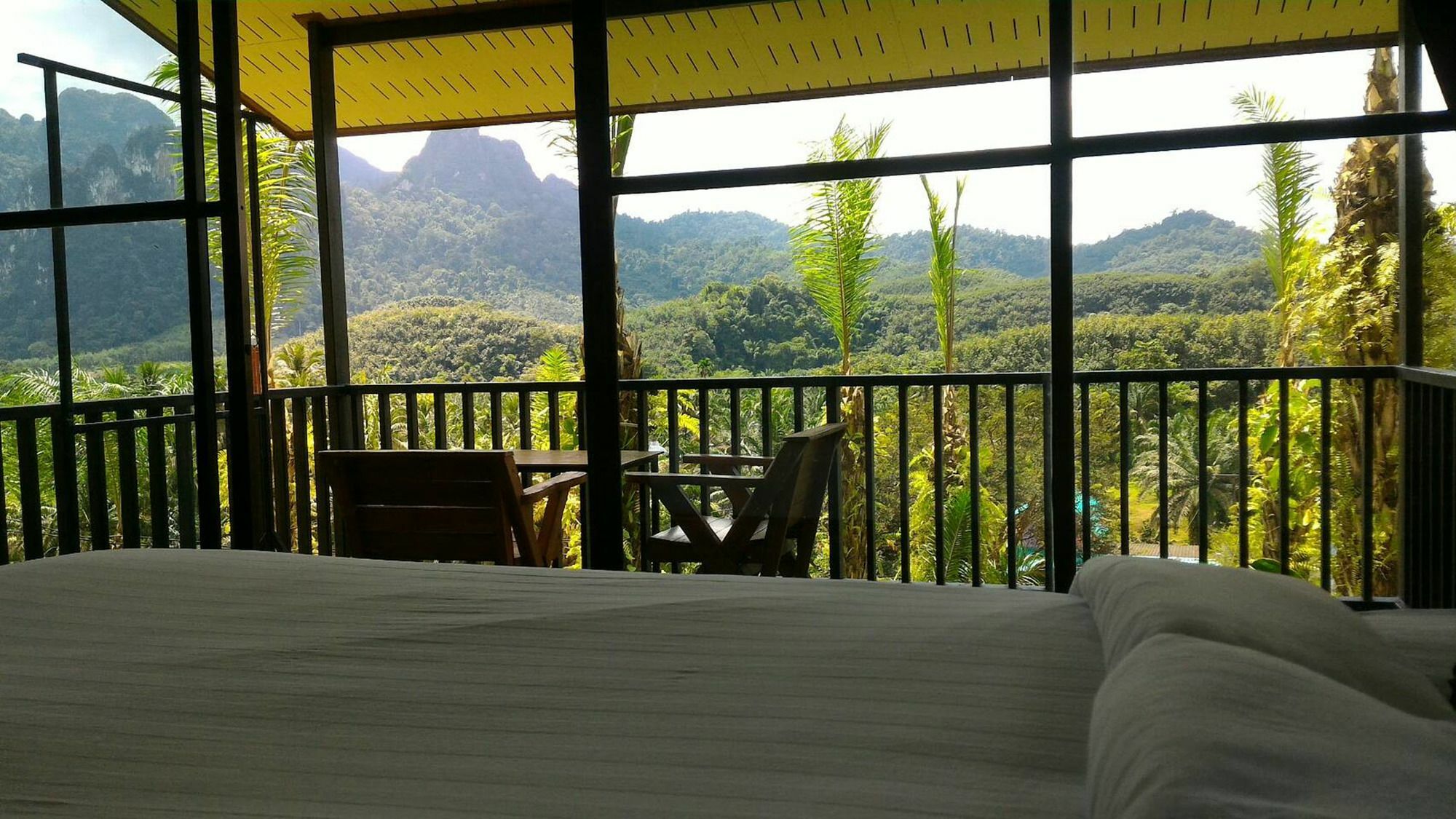 Khao Sok Horizon Hotel Phanom Eksteriør billede